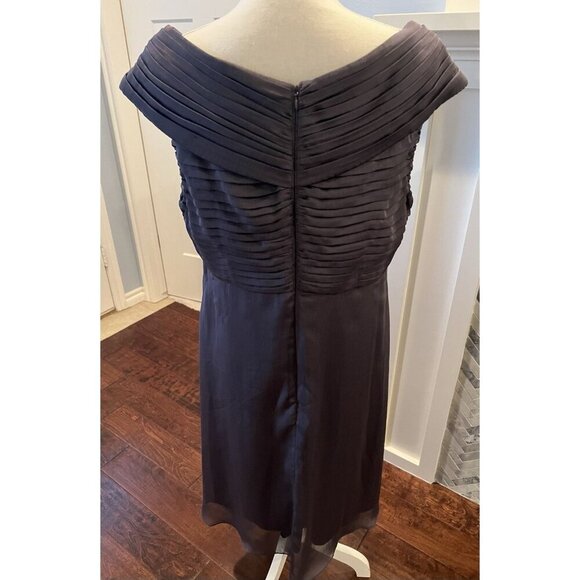 Adrianna Papell Occasions Dress SZ 16 Deep Silver-Gray Off-Shoulder Crystal Bead - Picture 7 of 10